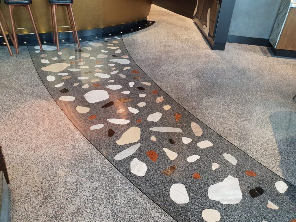Thi công sàn Terrazzo thương mại (4)